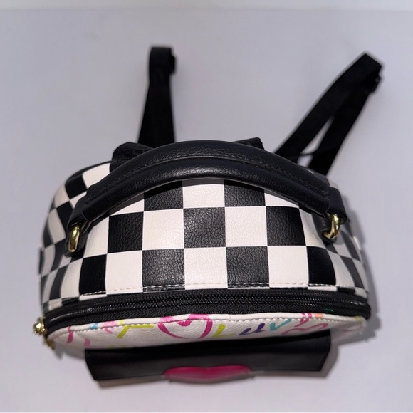 Betsey Johnson used mini backpack purse - Picture 7 of 10
